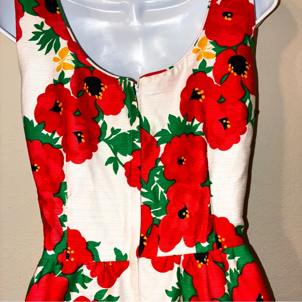 15% Discount - 70’s Vintage Malia Honolulu Red & Green Sheath Dress with pockets - Picture 9 of 10